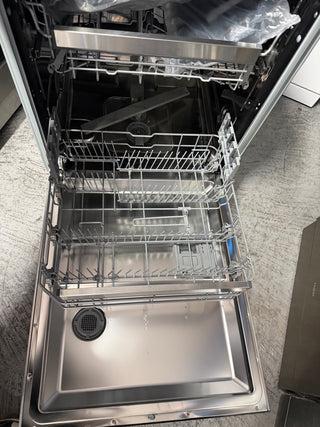 *Current Model* Fisher & Paykel Series 9 Tall Built Under Dishwasher Stainless Steel DW60UNT4X2 [Factory Second] ]