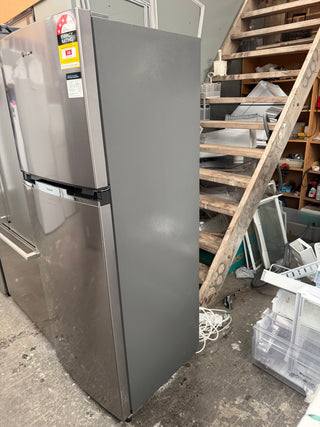 Westinghouse 340L Sliver Top Mount Fridge [Refurbished]