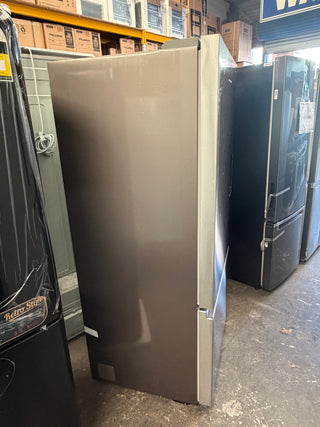 Fisher & Paykel Series 5 515L Bottom Mount Fridge with Ice and Water Stainless Steel RF505BRNUX1 [Factory Second]