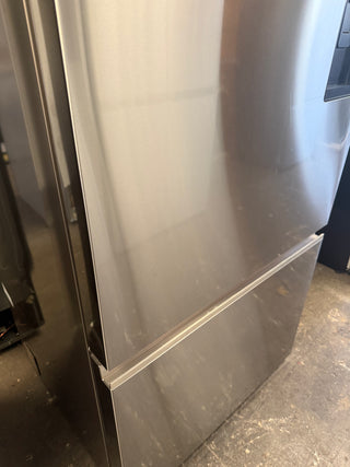 Fisher & Paykel Series 5 515L Bottom Mount Fridge with Ice and Water Stainless Steel RF505BRNUX1 [Factory Second]