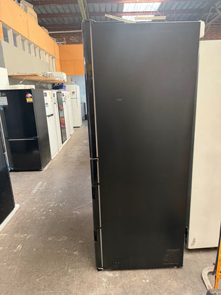 *Made in Japan* Hitachi 735L Black Glass finish R-ZX740RA Non Plumbed Refrigerator [Factory Second]