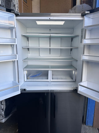 *Current Model* Fisher & Paykel Series 7 538L Quad Door Refrigerator with Ice and Water Black Stainless Steel RF605QDUVB2 [Factory Second]
