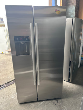 Bosch 665L Stainless Steel Bosch Side By Side Fridge [Refurbished]