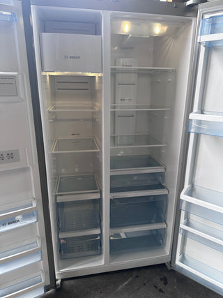 Bosch 665L Stainless Steel Bosch Side By Side Fridge [Refurbished]