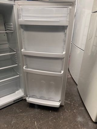 Fisher & Paykel 249L Top Mount Fridge [Refurbished]