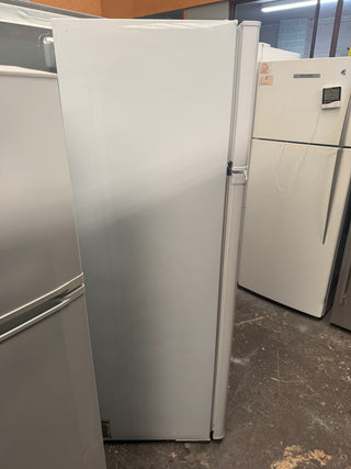 Fisher & Paykel 249L Top Mount Fridge [Refurbished]