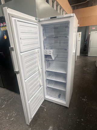 *Made in Europe* Beko 256L Upright Frost Free Freezer BVF290W [Carton Damaged - 12 Months warranty]