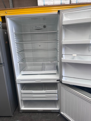 Fisher & Paykel  519L Matte Stainless Steel Bottom Mount Refrigerator [Refurbished]