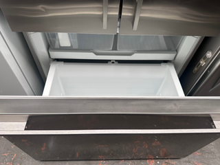Fisher & Paykel 610L French Door Fridge [Refurbished] WATER+ICE