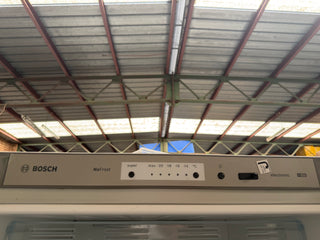 Bosch 454L Serie 4 Top Mount Fridge  [Refurbished]