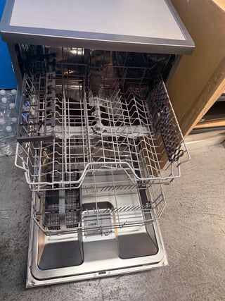 *Current Model* Beko 60cm Freestanding Dishwasher 14 Place Platinum Steel BDFB1410X [Factory Second]