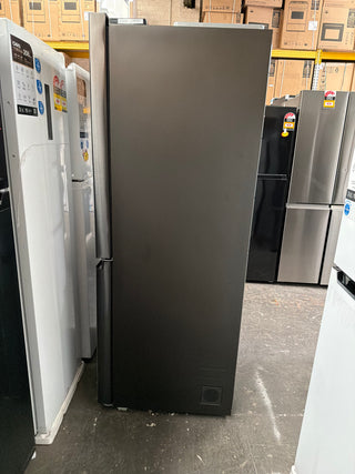 *Current Model* Fisher & Paykel Series 7 498L Quad Door Refrigerator Black Stainless Steel RF500QNB1 [Factory Second]