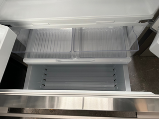*Current Model* Fisher & Paykel Series 7 569L French Door Refrigerator Stainless Steel RF610ADX5 [Factory Second]
