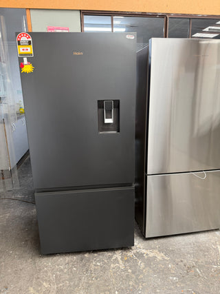 *Current Model* Haier 514L Bottom Mount Refrigerator with Non-Plumbed Water Dispenser Black HRF510BHC [Factory Second]