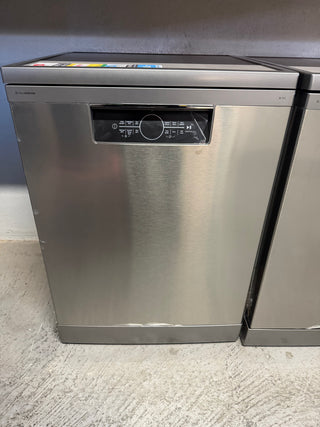 *Current Model - Made in Europe* Beko BDFB1630X 16 Place Setting Freestanding Dishwasher (Platinum Steel) [Factory Second]]