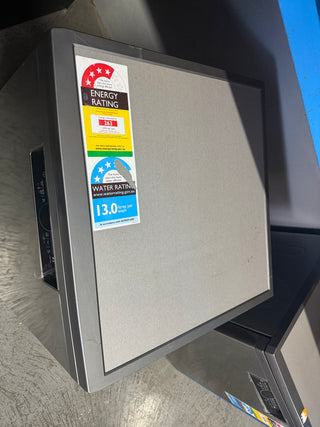 *Current Model - Made in Europe* Beko BDFB1630X 16 Place Setting Freestanding Dishwasher (Platinum Steel) [Factory Second]]