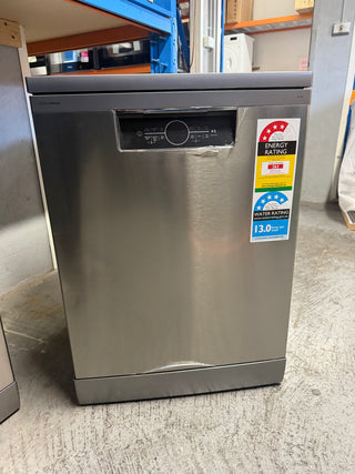 *Current Model - Made in Europe* Beko BDFB1630X 16 Place Setting Freestanding Dishwasher (Platinum Steel) [Factory Second]