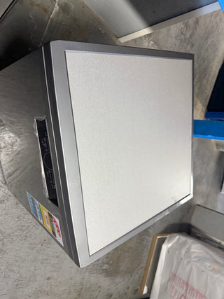 *Current Model - Made in Europe* Beko BDFB1630X 16 Place Setting Freestanding Dishwasher (Platinum Steel) [Factory Second]