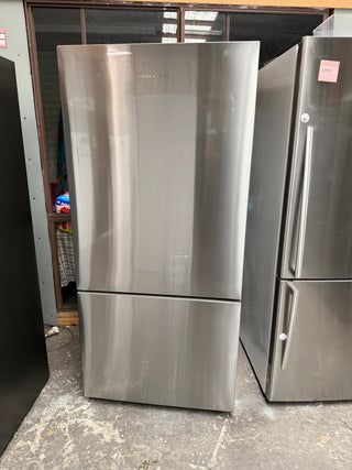 Fisher & Paykel Series 5 494L Bottom Mount Refrigerator Stainless Steel LEFT Hinge RF522BLPX6 [Factory Second] - DMS Appliances