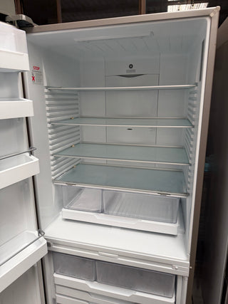 Fisher & Paykel Series 5 494L Bottom Mount Refrigerator Stainless Steel LEFT Hinge RF522BLPX6 [Factory Second] - DMS Appliances