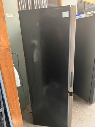 * Current Model * Hitachi 323L Bottom Mount Refrigerator Pearl Steel HRBN6340EXAU [Factory Second]]