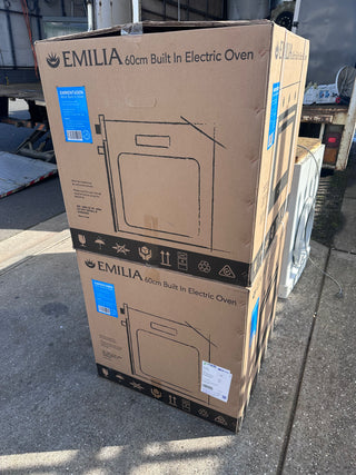 NO DAMAGE ON ITEM *10 AMP PLUG-IN CONNECTION* *Carton Damage* Emilia EMRENT65EN 60cm Black Built In Electric Fan Forced Oven [3 Years Warranty]