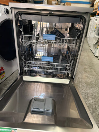 *Current Model - Made in Europe* Beko BDFB1630X 16 Place Setting Freestanding Dishwasher (Platinum Steel) [Factory Second]
