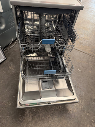 *Current Model - Made in Europe* Beko BDFB1630X 16 Place Setting Freestanding Dishwasher (Platinum Steel) [Factory Second]