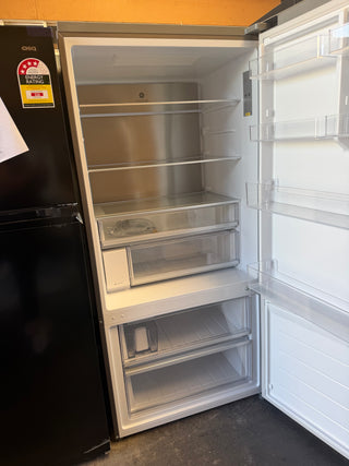 *Current Model* Fisher & Paykel Series 5 515L Bottom Mount Fridge with Ice and Water Stainless Steel RF505BRNUX1 [Factory Second]
