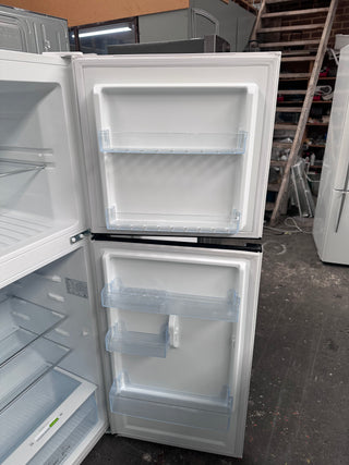 CHiQ 216L Top Mount Fridge [Refurbished]