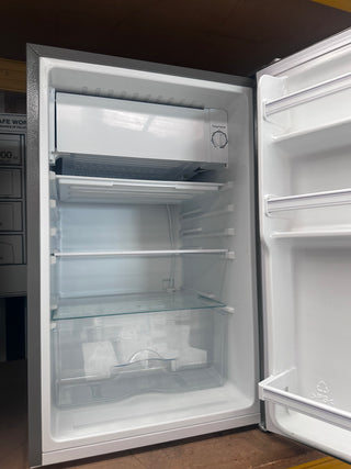 Hisense 120L Bar Fridge [Refurbished]