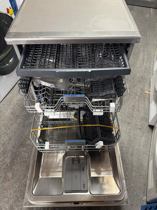 *Current Model *Beko 60cm Freestanding Stainless Steel Dishwasher with Autodosing BDF1640AX [Factory Second]