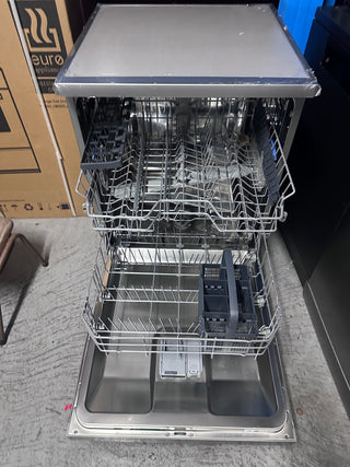 Beko Freestanding Dishwasher BDF1410X [Factory Second]