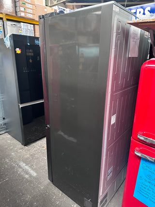 *Current Model* Fisher & Paykel Series 7 690L Quad Door Refrigerator with Ice and Water Black Stainless Steel RF730QNUVB1 [Factory Second]