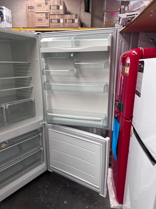 Westinghouse 510L Bottom Mount Fridge [Refurbished]