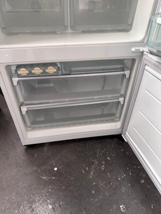 Westinghouse 510L Bottom Mount Fridge [Refurbished]