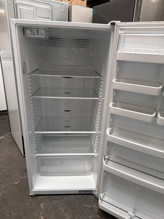 Fisher & Paykel 373L Upright Fridge [Refurbished]