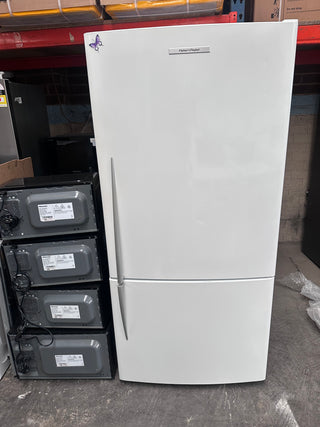 Fisher & Paykel 519L Bottom Mount Fridge [Refurbished]