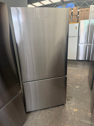 Fisher & Paykel Series 5 494L Bottom Mount Refrigerator Stainless Steel LEFT Hinge RF522BLPX6 [Factory Second]