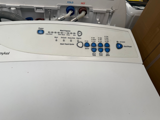 *Current Model *Fisher & Paykel 5.5kg Top Loader [Refurbished]