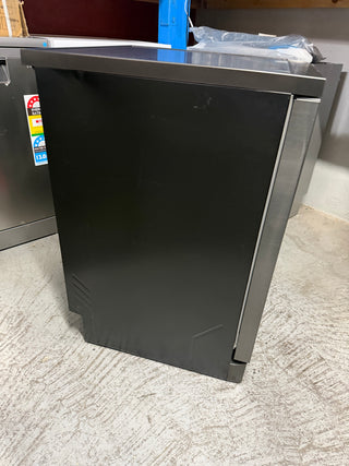 *Current Model* Fisher & Paykel Series 7 Contemporary Freestanding Dishwasher Black Steel DW60FC4B2 [Factory Second]
