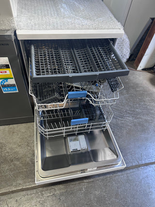 Beko Freestanding Dishwasher 16 Place White BDFB1630W [Factory Second]