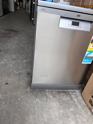 *Current Model* Beko 60cm Freestanding Dishwasher 14 Place Platinum Steel BDFB1410X [Factory Second]