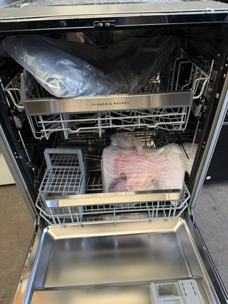 *Current Model* Fisher & Paykel Series 5 Integrated Dishwasher DW60U2I2 [Factory Second]