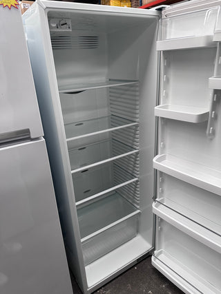 Fisher & Paykel 450L Upright Fridge [Refurbished]