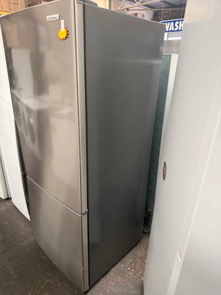 Westinghouse 430L Stainless Steel Bottom Mount Fridge [Refurbished]