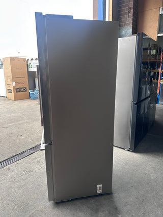 * Current Model * Fisher & Paykel Series 7 487L French Door Refrigerator with Ice and Water Stainless Steel RF522ADUX5 [Factory Second]]