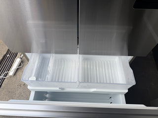 *Current Model* Fisher & Paykel 569L Freestanding French Door Fridge RF610ANUX5 [Factory Second]
