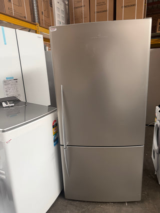 Fisher & Paykel  519L Stainless Steel Bottom Mount Refrigerator [Refurbished]