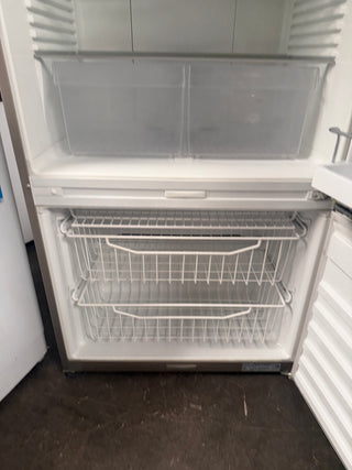 Fisher & Paykel  519L Stainless Steel Bottom Mount Refrigerator [Refurbished]